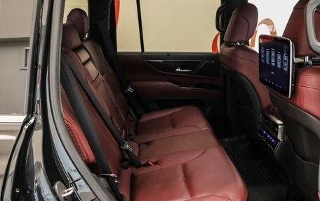 Lexus LX, 2022 год, 12 497 000 рублей, 8 фотография
