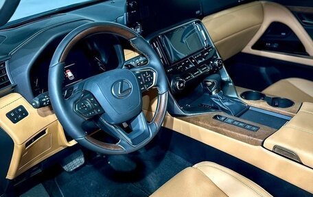 Lexus LX, 2024 год, 21 990 000 рублей, 10 фотография