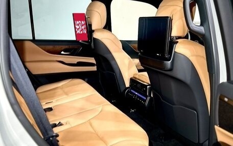 Lexus LX, 2024 год, 21 990 000 рублей, 12 фотография