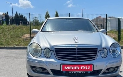 Mercedes-Benz E-Класс, 2004 год, 950 000 рублей, 1 фотография