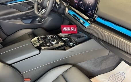 BMW 5 серия, 2025 год, 13 500 000 рублей, 21 фотография