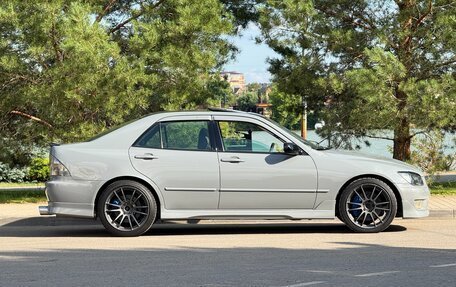 Lexus IS II рестайлинг 2, 1999 год, 1 700 000 рублей, 9 фотография