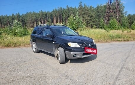 Mitsubishi Outlander III рестайлинг 3, 2005 год, 750 000 рублей, 2 фотография