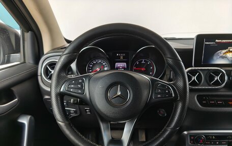 Mercedes-Benz X-Класс I, 2018 год, 2 800 000 рублей, 13 фотография
