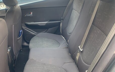 KIA Rio III рестайлинг, 2011 год, 750 000 рублей, 12 фотография