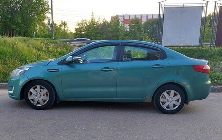 KIA Rio III рестайлинг, 2011 год, 750 000 рублей, 5 фотография