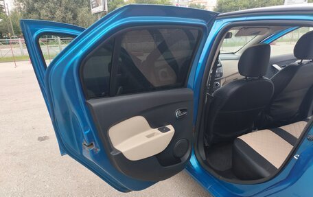 Renault Logan II, 2015 год, 750 000 рублей, 15 фотография