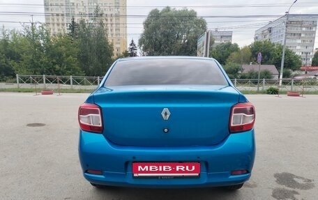 Renault Logan II, 2015 год, 750 000 рублей, 2 фотография
