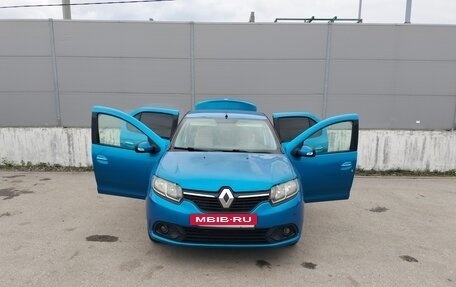Renault Logan II, 2015 год, 750 000 рублей, 31 фотография