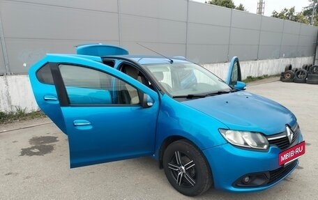 Renault Logan II, 2015 год, 750 000 рублей, 29 фотография
