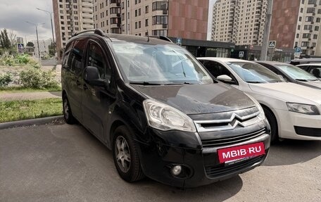 Citroen Berlingo II рестайлинг, 2011 год, 900 000 рублей, 3 фотография