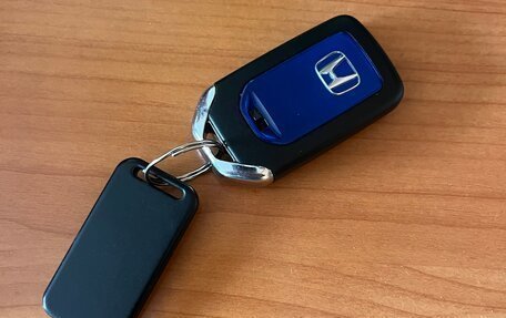 Honda Vezel, 2014 год, 1 475 000 рублей, 25 фотография