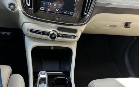 Volvo XC40 I, 2021 год, 3 700 000 рублей, 4 фотография