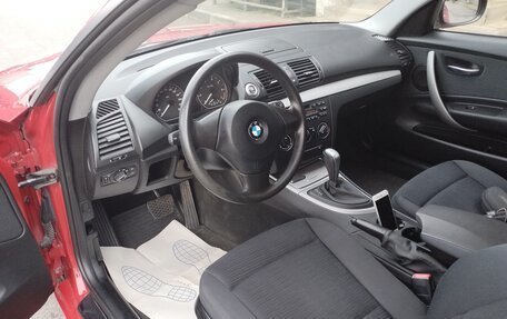 BMW 1 серия, 2011 год, 750 000 рублей, 8 фотография