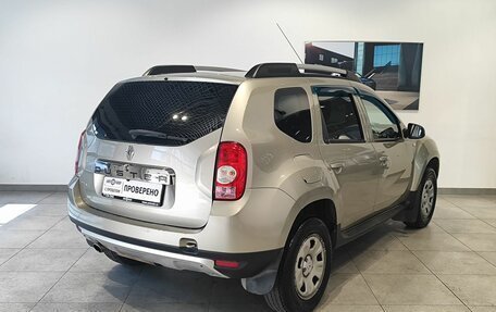 Renault Duster I рестайлинг, 2014 год, 889 000 рублей, 5 фотография
