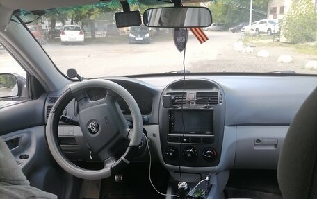 KIA Cerato I, 2006 год, 380 000 рублей, 5 фотография