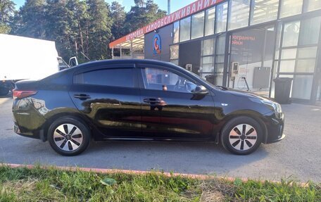 KIA Rio IV, 2021 год, 1 850 000 рублей, 3 фотография