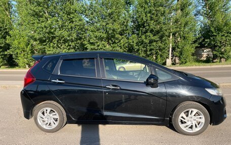 Honda Fit III, 2015 год, 1 400 000 рублей, 5 фотография