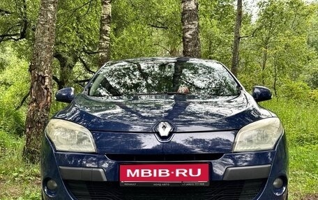 Renault Megane III, 2010 год, 800 000 рублей, 1 фотография