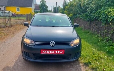 Volkswagen Polo VI (EU Market), 2013 год, 700 000 рублей, 1 фотография