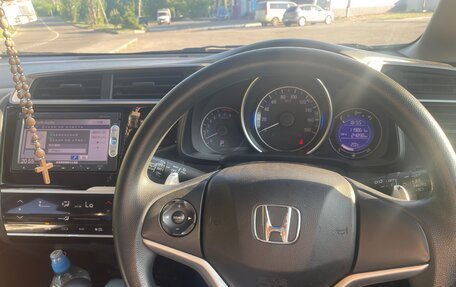 Honda Fit III, 2015 год, 1 400 000 рублей, 16 фотография