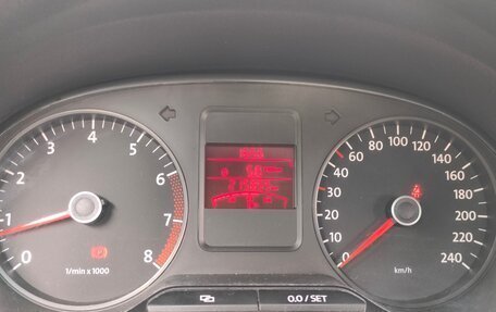 Volkswagen Polo VI (EU Market), 2013 год, 700 000 рублей, 7 фотография