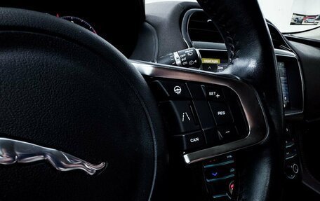 Jaguar F-Pace, 2019 год, 3 400 000 рублей, 23 фотография