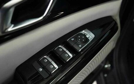 KIA Carnival, 2022 год, 4 315 000 рублей, 14 фотография