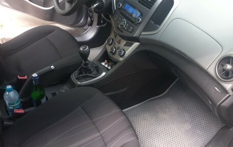 Chevrolet Aveo III, 2013 год, 600 000 рублей, 3 фотография