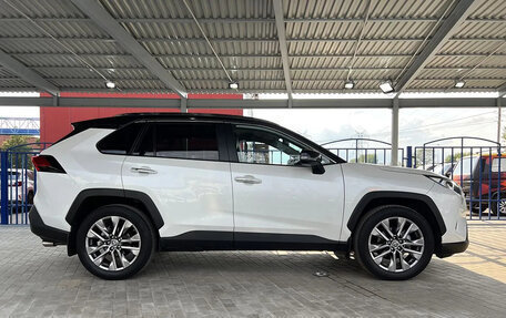 Toyota RAV4, 2019 год, 3 199 000 рублей, 6 фотография