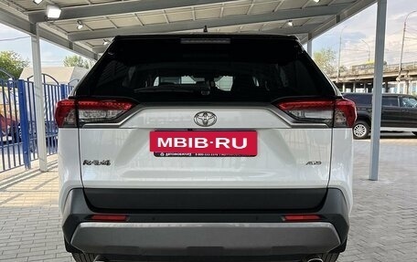 Toyota RAV4, 2019 год, 3 199 000 рублей, 4 фотография