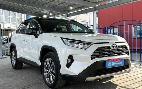 Toyota RAV4, 2019 год, 3 199 000 рублей, 7 фотография