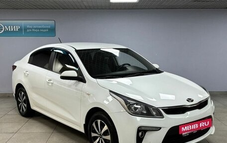 KIA Rio IV, 2018 год, 1 329 000 рублей, 3 фотография