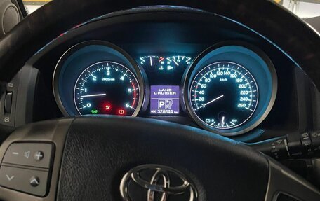 Toyota Land Cruiser 200, 2010 год, 4 500 000 рублей, 14 фотография