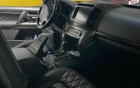 Toyota Land Cruiser 200, 2010 год, 4 500 000 рублей, 13 фотография