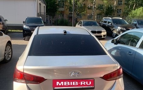 Hyundai Solaris II рестайлинг, 2018 год, 1 060 000 рублей, 5 фотография