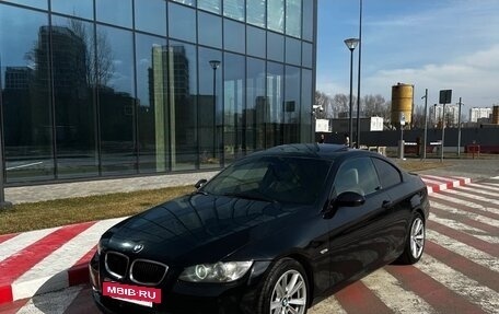 BMW 3 серия, 2007 год, 1 300 000 рублей, 2 фотография