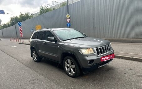 Jeep Grand Cherokee, 2012 год, 2 100 000 рублей, 2 фотография