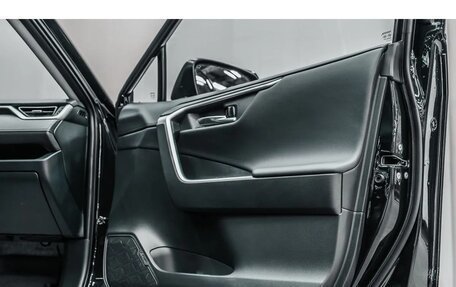 Toyota RAV4, 2025 год, 4 630 000 рублей, 16 фотография