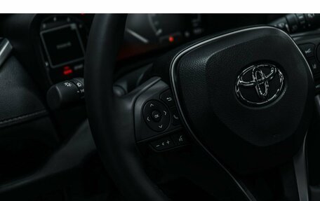 Toyota RAV4, 2025 год, 4 630 000 рублей, 26 фотография