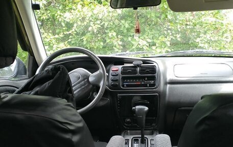Suzuki Grand Vitara, 2001 год, 650 000 рублей, 9 фотография