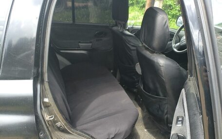Suzuki Grand Vitara, 2001 год, 650 000 рублей, 16 фотография