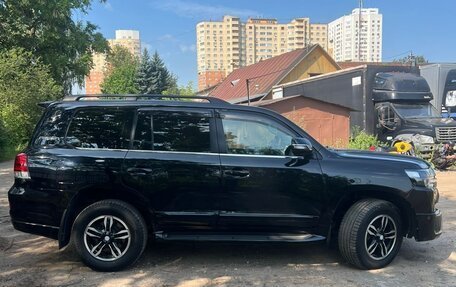 Toyota Land Cruiser 200, 2012 год, 4 500 000 рублей, 3 фотография