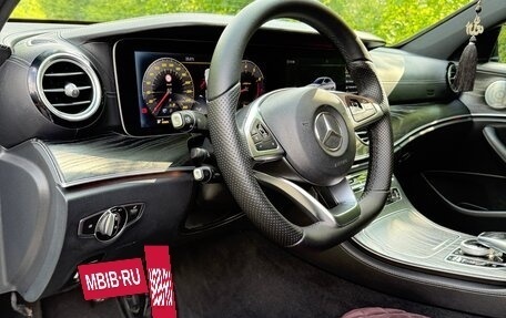 Mercedes-Benz E-Класс, 2017 год, 3 700 000 рублей, 8 фотография