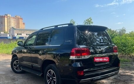 Toyota Land Cruiser 200, 2012 год, 4 500 000 рублей, 7 фотография