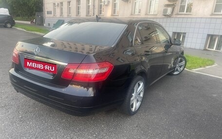 Mercedes-Benz E-Класс, 2010 год, 1 450 000 рублей, 5 фотография