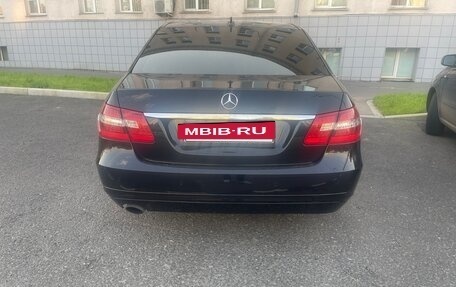 Mercedes-Benz E-Класс, 2010 год, 1 450 000 рублей, 4 фотография