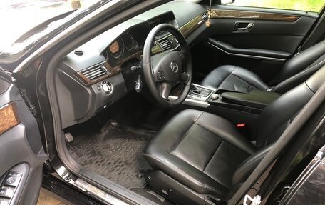 Mercedes-Benz E-Класс, 2010 год, 1 450 000 рублей, 13 фотография