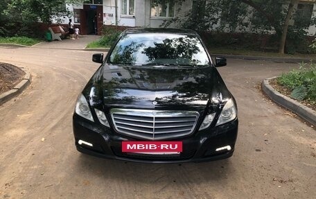 Mercedes-Benz E-Класс, 2010 год, 1 450 000 рублей, 14 фотография