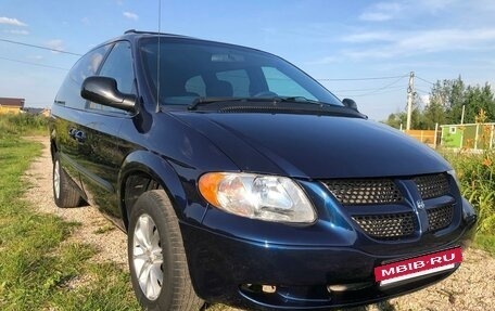 Dodge Caravan IV, 2002 год, 695 000 рублей, 2 фотография